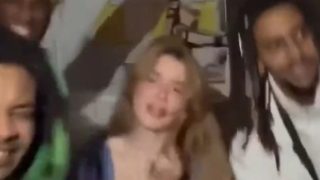 Oya Osmanağaoğlu Zenci Arkadaşları ile Partiliyor Türk İfşa